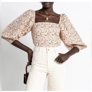 O.P.I. Floral Top🍁